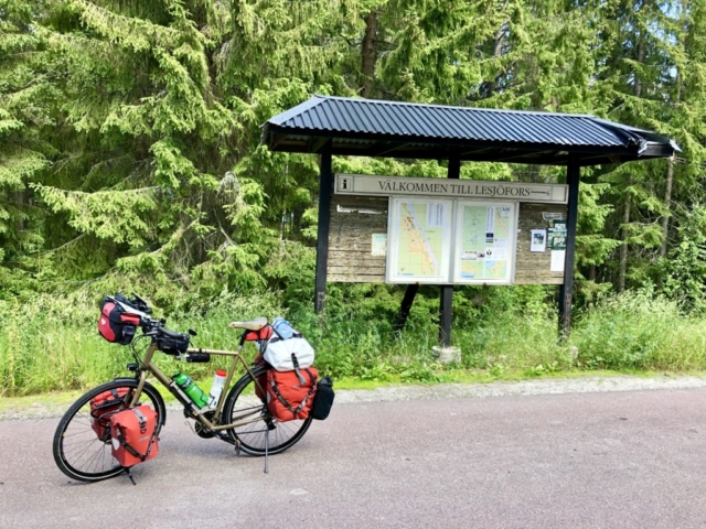 Infotafel Lesjöfors, es gibt einen Campingplatz